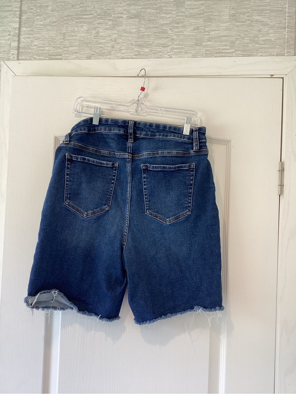 Ava & Viv Dark Blue Denim Jean Shorts 14W EUC - Picture 3 of 3
